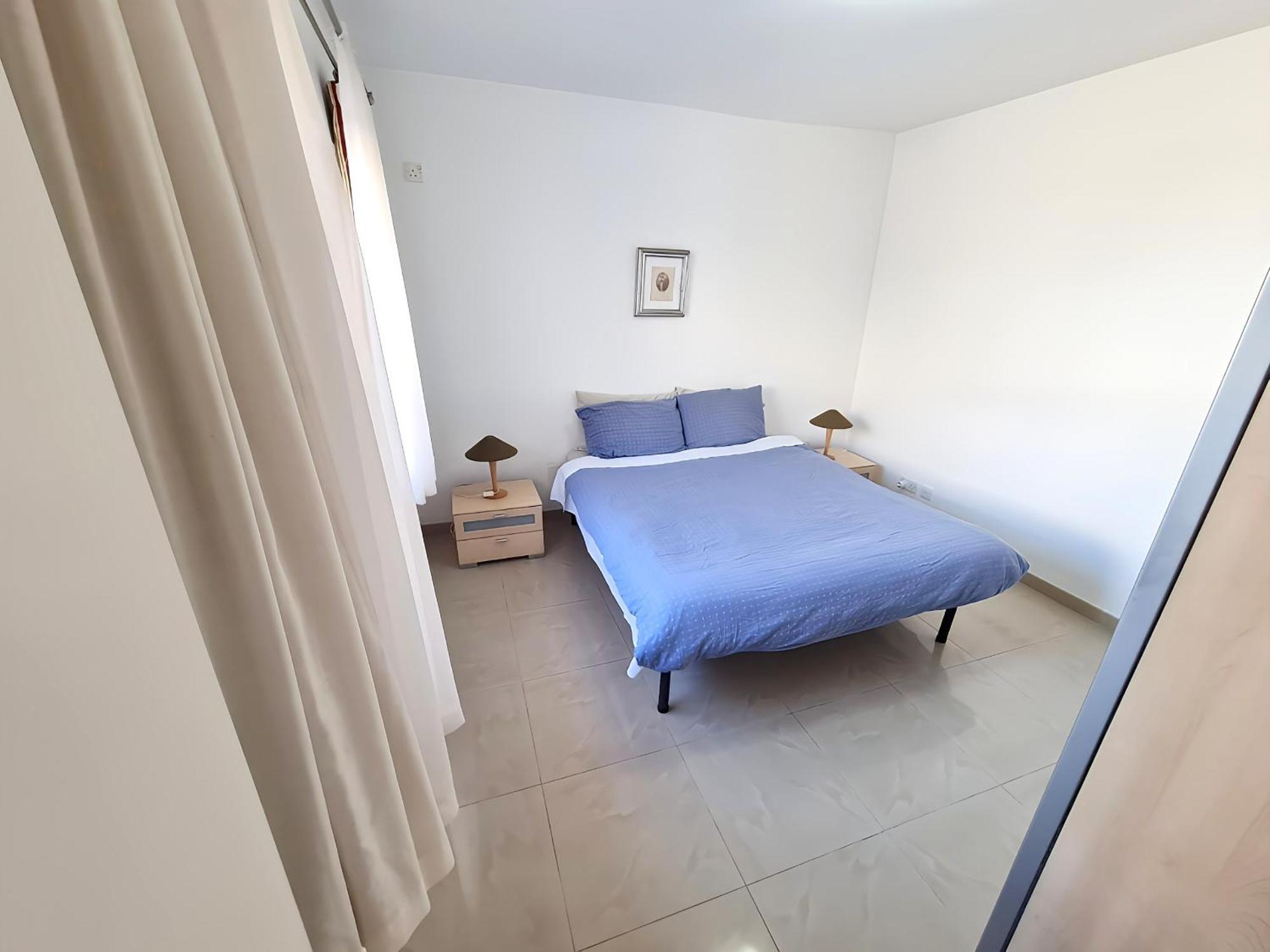 - Private Terrace, Mins Walk To Balluta Bay Sliema